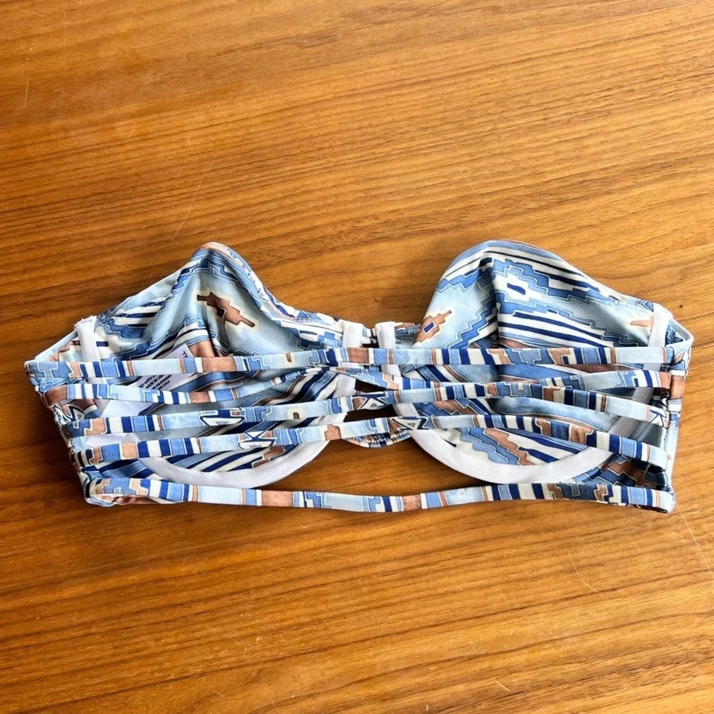 Frankie’s Bikinis Multicolor Bandeau top